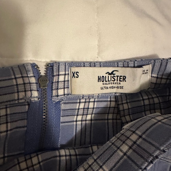(A96)EUC Hollister | Plaid Mini skirt - Picture 3 of 4